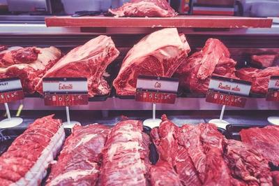 猪肉价格下跌为啥肉包子不降价?猪肉便宜,为啥肉制品还那么贵?